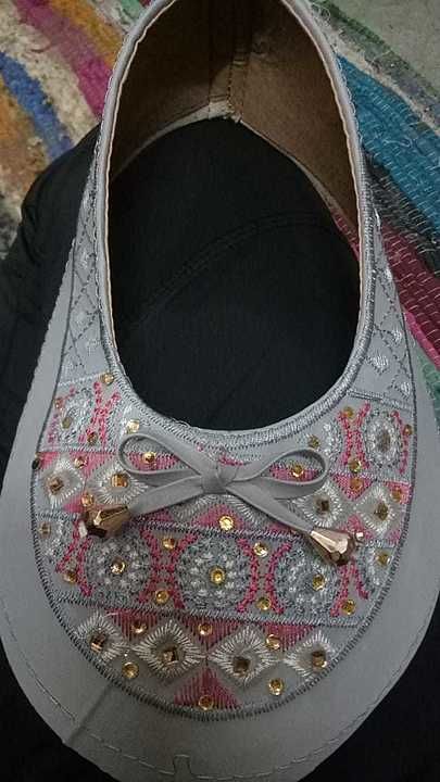 Post image All type ladies footwear fancy upars available
