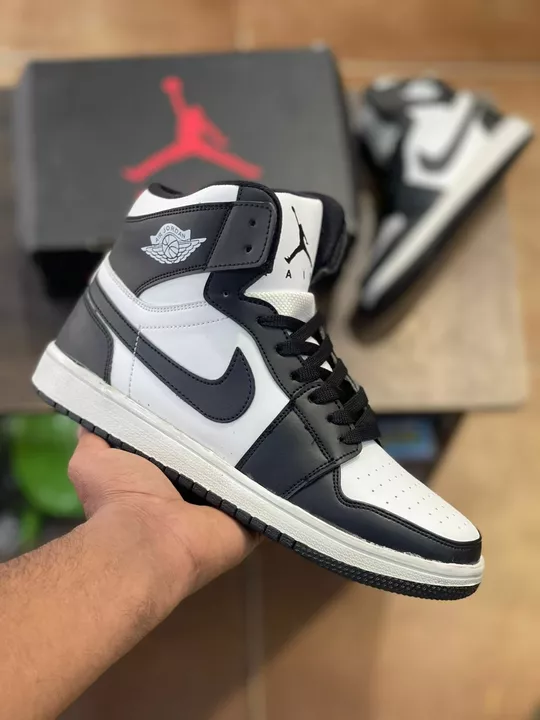 Nike Air Jordan 1 shoes uploaded by business on 5/6/2022