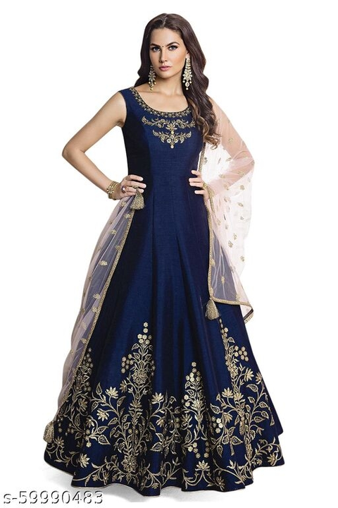 Beautiful Long Gown uploaded by Online shopping on 5/9/2022