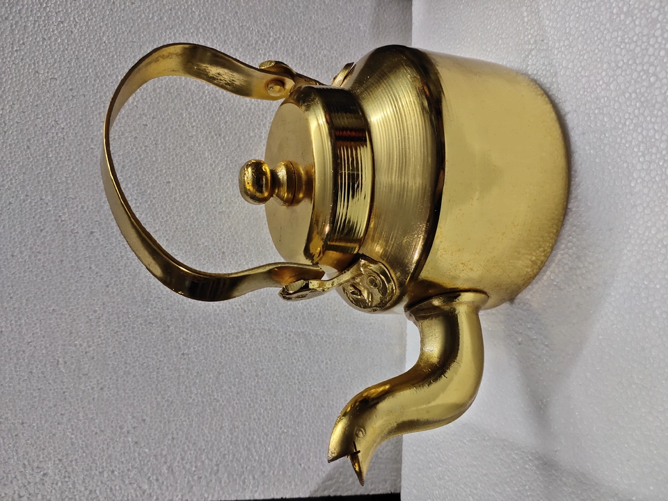 Aluminium gold plated kettle uploaded by AR INDUSTRIES on 5/10/2022