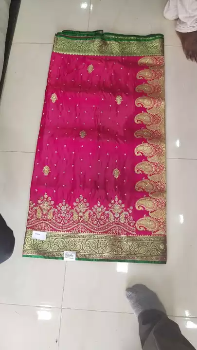 Banarsee saree uploaded by business on 5/12/2022