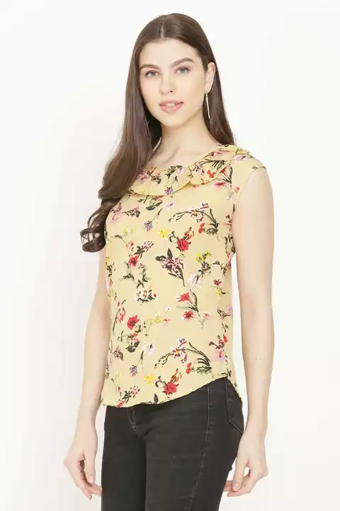 Flora print Round neck top uploaded by business on 5/13/2022