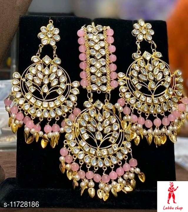 earings with maag teeka  uploaded by business on 5/14/2022