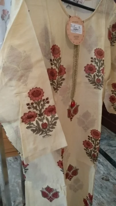 Branded Kurtis uploaded by Lodha Collections Jodhpur on 5/15/2022