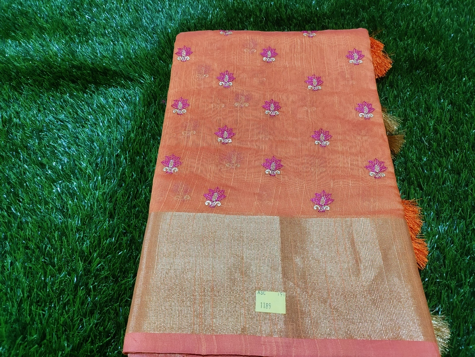 Product image of Rich chandri saree, price: Rs. 850, ID: rich-chandri-saree-c9bdf491