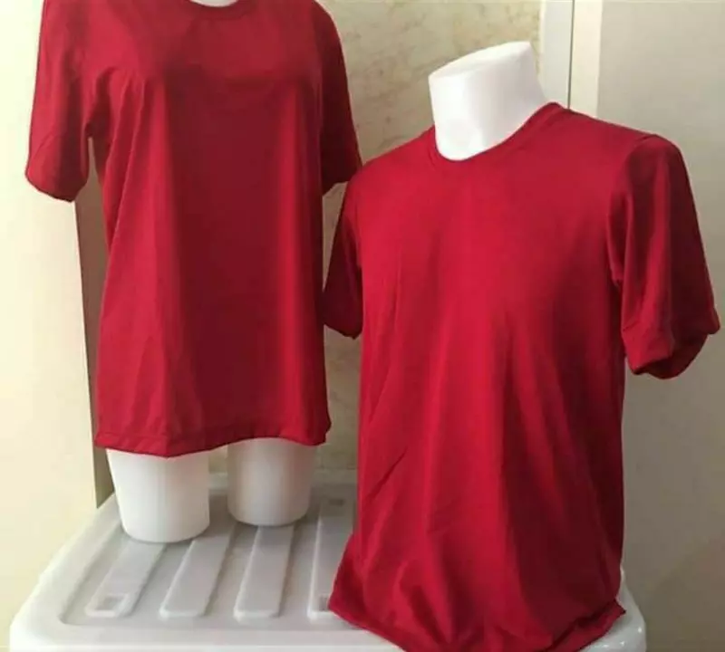 Plain T-shirts Round neck in multicolour without brands name uploaded by business on 5/17/2022