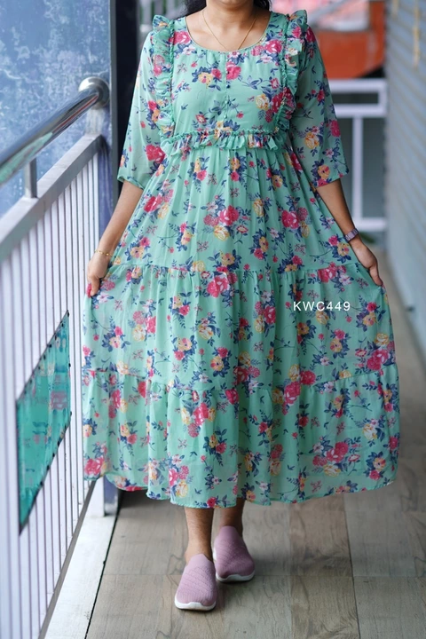 Post image 🌺Beautiful floral dress in Georgette material ,has plain round neck with frill details on yoke portion. Flared hem attached with lining.🍁Size -M, L, XL,XXL
🍁 Length-47                                                                                                                                  740+$