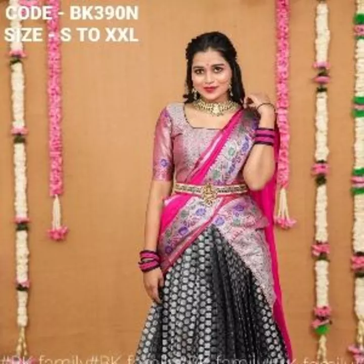Post image Priya's collection has updated their profile picture.