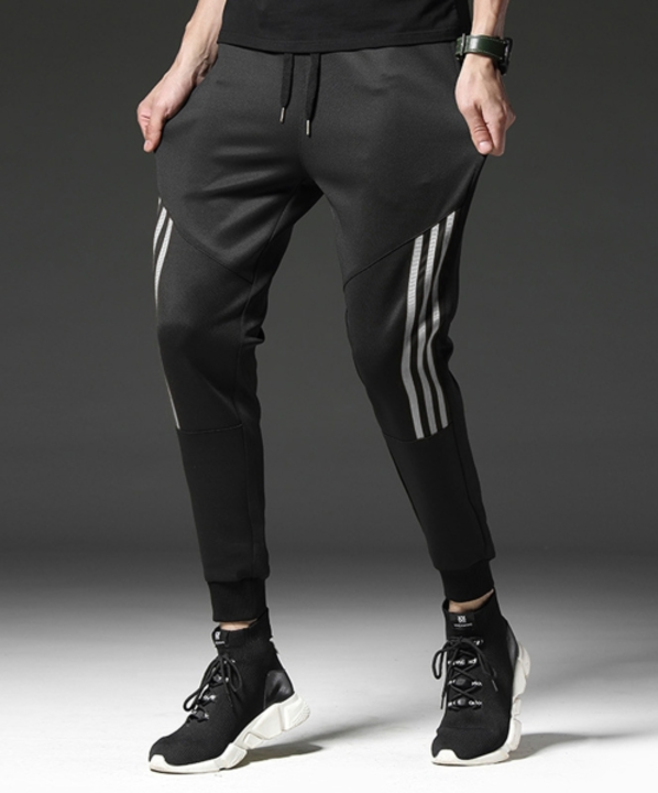 Solid men track pants  uploaded by business on 5/18/2022