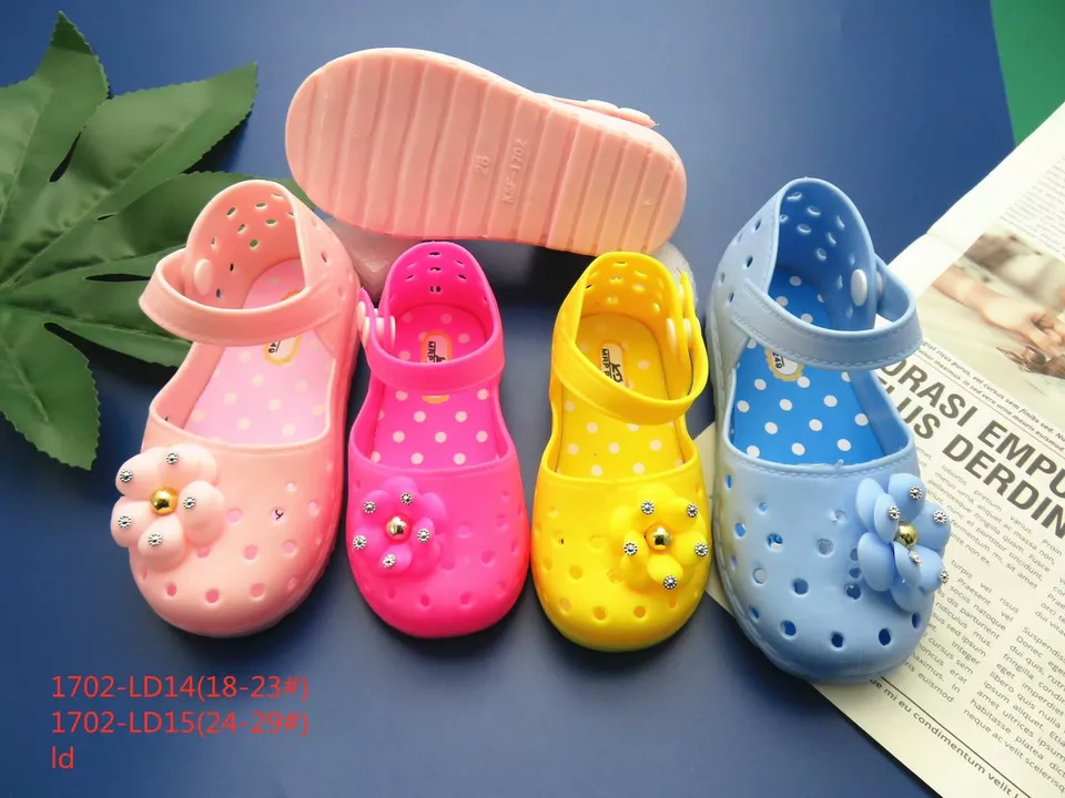 Chinese kids footwear  uploaded by Shreejit Footwear Collection on 5/18/2022