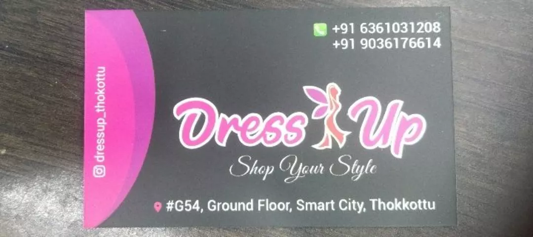 Visiting card store images of DRESS UP
