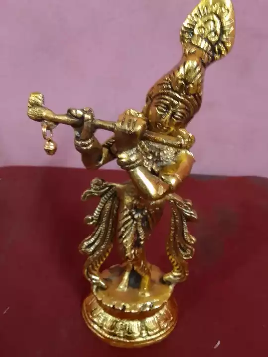 Krishna Murti In Metal With Gold Polish uploaded by Govind Art & Handicrafts on 5/19/2022
