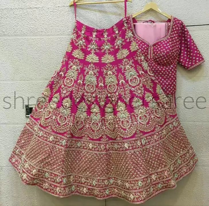 Lehengha choli for women  uploaded by Kakdiya crafts on 5/20/2022
