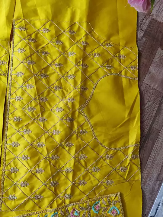 Lehengha choli for women latest design in lehenga  uploaded by Kakdiya crafts on 5/20/2022