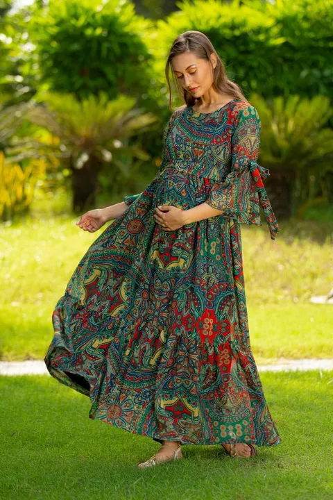 Maternity gown uploaded by business on 5/20/2022