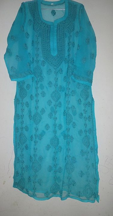 Lucknowi chikan kurti with slip  uploaded by business on 10/28/2020