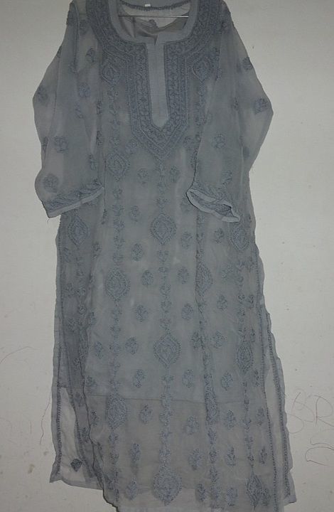 Lucknowi chikan kurti with slip  uploaded by business on 10/28/2020