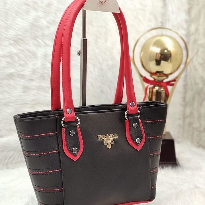 Post image 4 Fashionistas Swag Presents

SWB

BRAND:- PRADA 
 HAND BAG 

Material :- synthetic Polyurathane
Compartments :- Three 💼
Size :- 7.5 x 13

Rate :- 270/- only 
Shipping extra 

BE INDIAN🇮🇳 BUY INDIAN🇮🇳