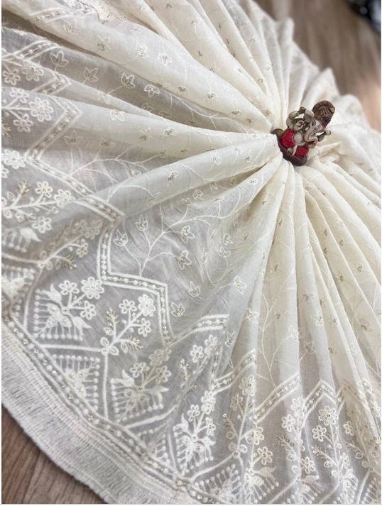 Post image Mujhe Embroidered cotton voile dupatta  ki 10 pieces chahiye.