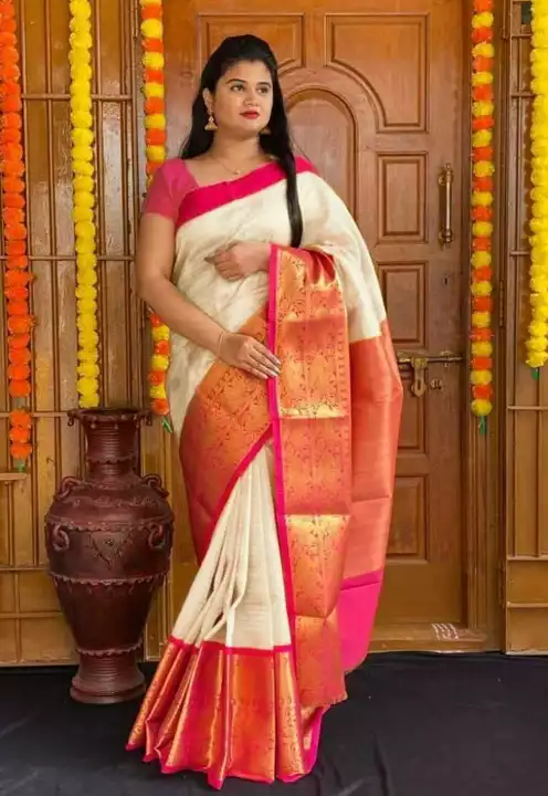 Soft litchi silk saree uploaded by Divisha mart on 5/21/2022