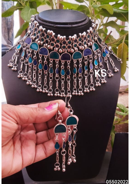 Choker set uploaded by Hira Collections on 5/22/2022
