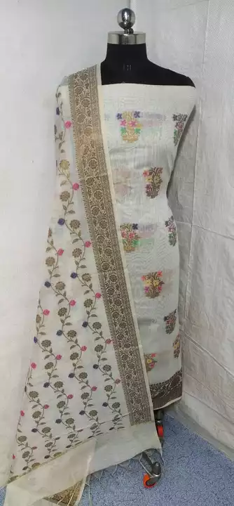 Banarasi fancy suit uploaded by Irshad textiles on 5/23/2022