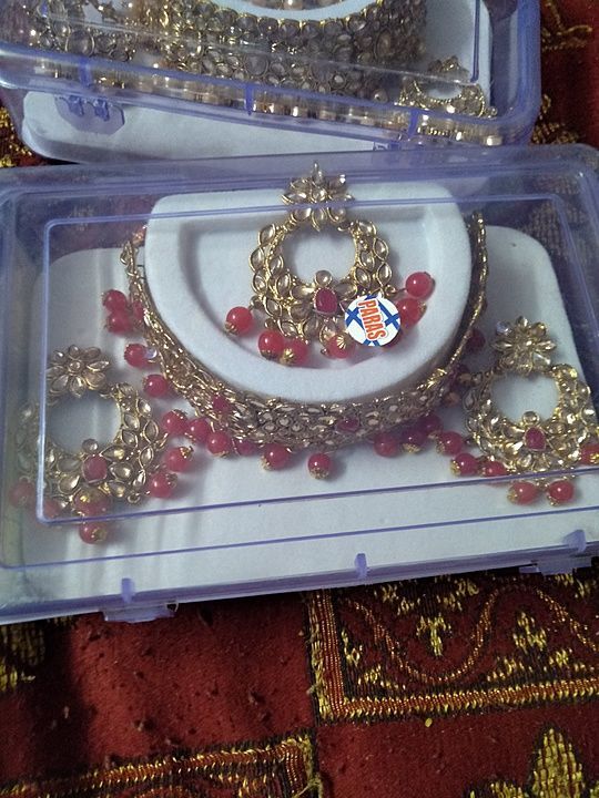 Jewelry set red color  uploaded by business on 10/28/2020