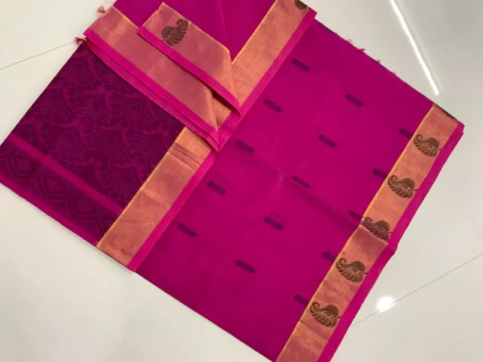 Self cotton . rich pallu uploaded by Cotton saree collection on 5/25/2022