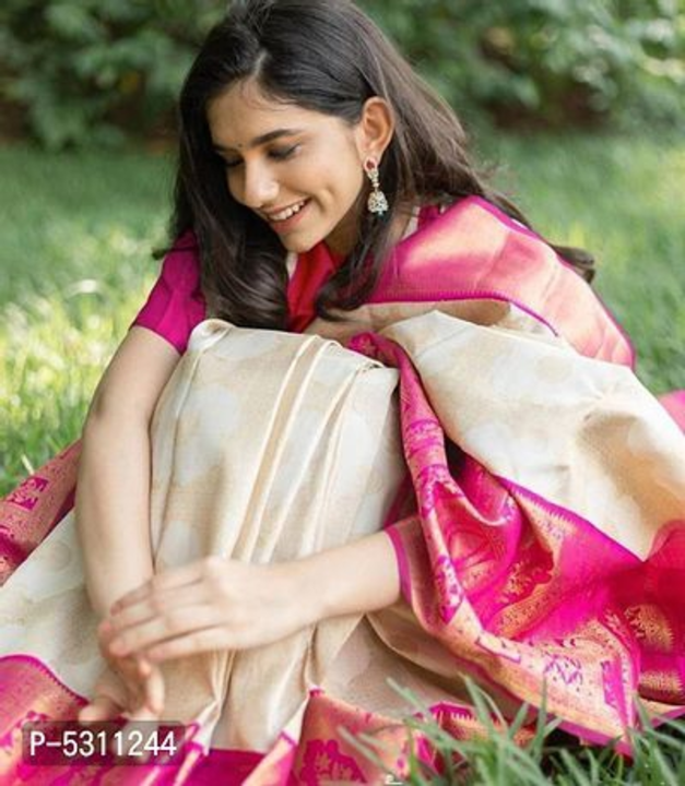 Sarees uploaded by business on 5/26/2022