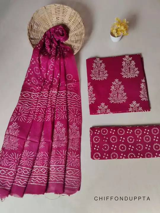 Cotton suit with chiffon dupatta  uploaded by business on 5/26/2022