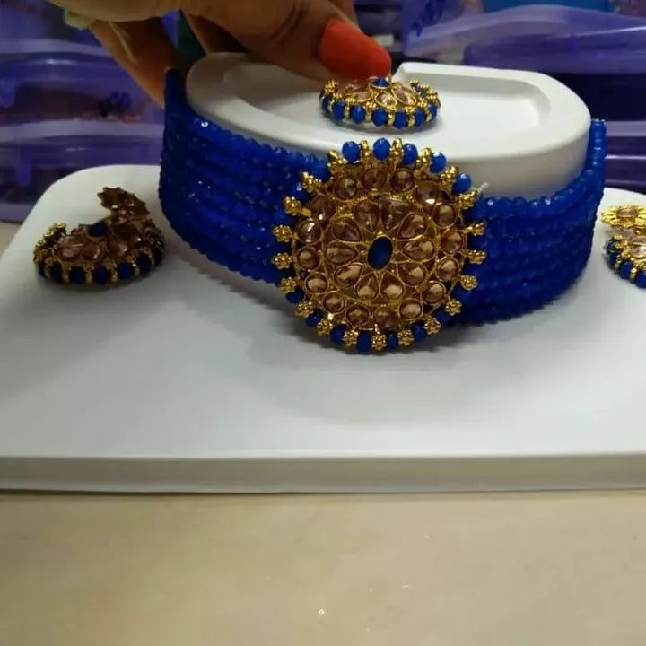 Post image I'm a manufacturer... All types of choker necklace in manufacturing rate .. if any one want this type of choker necklace so contact me...