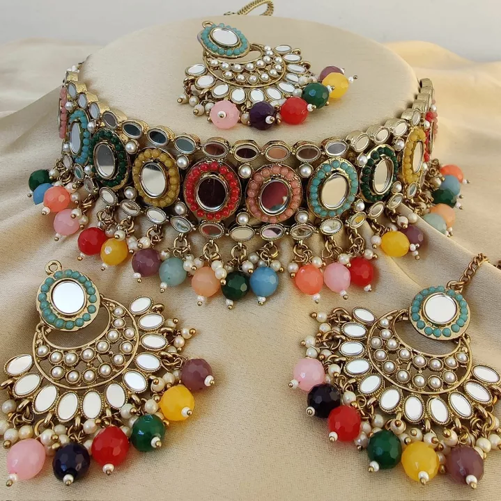 Post image I want 1-10 pieces of Mirror jewellery set.