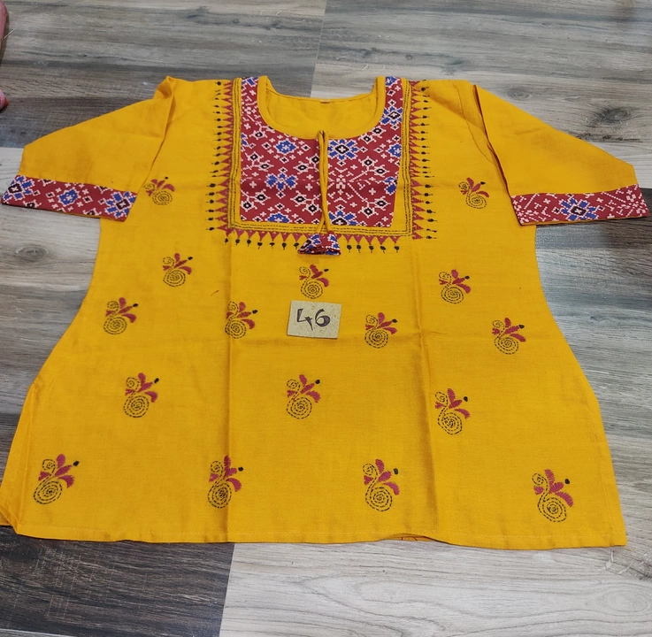 cotton hand stich top kurti uploaded by Suto kahini on 5/28/2022