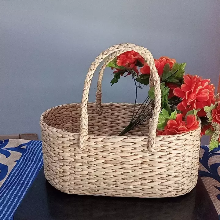 Eco freindly Handicrafts oval Gift hamper kouna bags uploaded by KANGLEIHOMESHOP on 5/28/2022