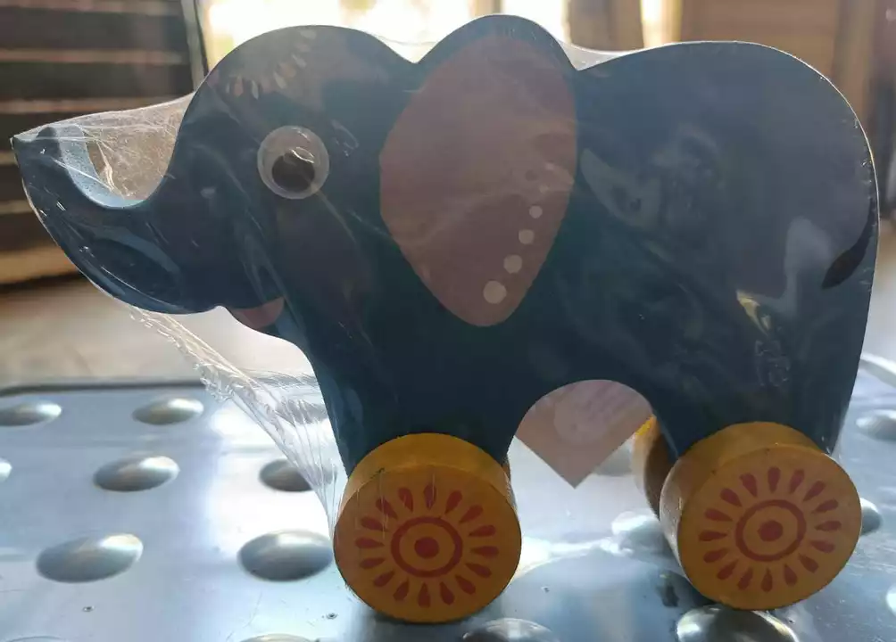 Wooden elephant car uploaded by Maitreyee handcraft on 5/29/2022
