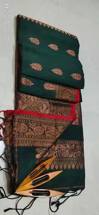 Pure organic lilen saree uploaded by business on 5/30/2022