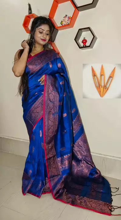 Pure organic lilen saree uploaded by Saree business on 5/30/2022