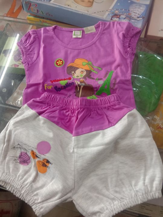 Girls T-shirt shorts set uploaded by Mouli fashion ladies n kid's wear on 5/31/2022
