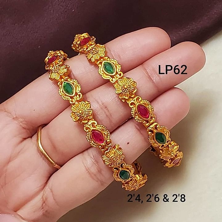 Bangles uploaded by business on 6/18/2020
