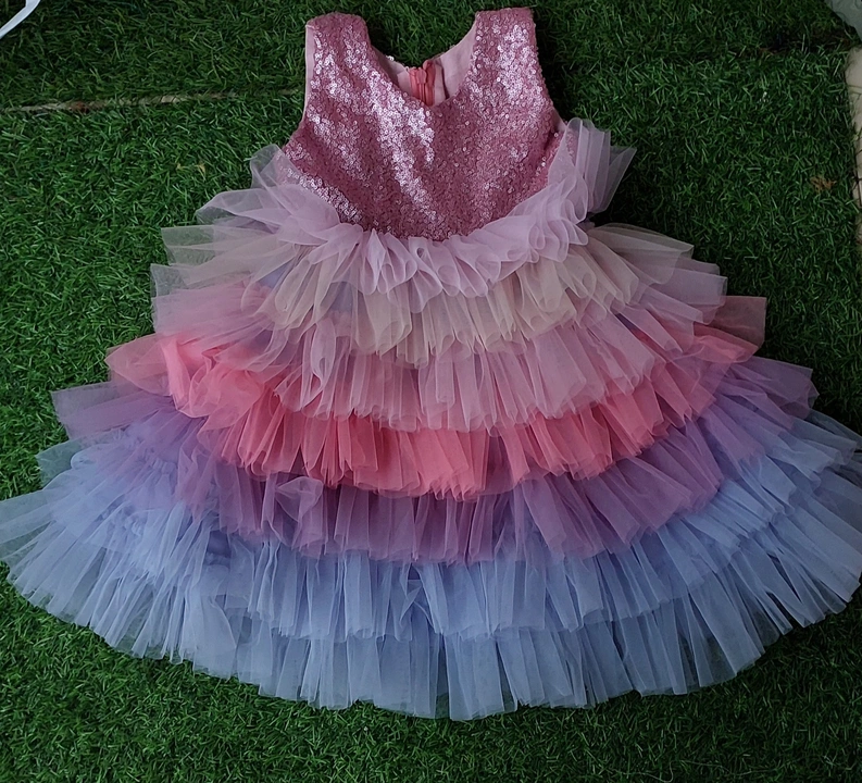 1 year kids frock uploaded by business on 6/1/2022
