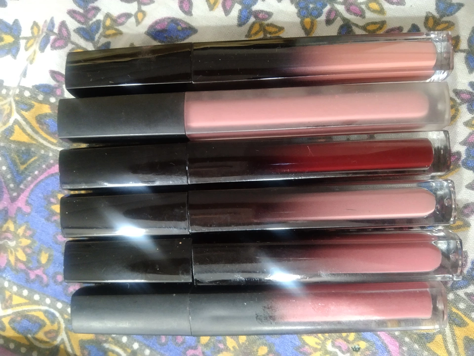 HUDA beauty lipstick pack of 6 uploaded by business on 6/2/2022