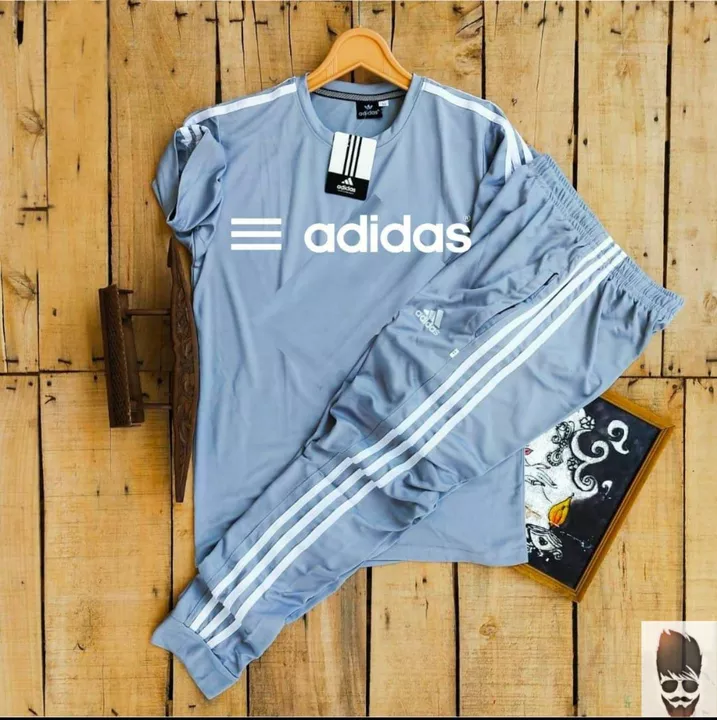 Post image 🌎🌎🌎
Adidas’s 
Tracksuit 
Side bone design
Dryfit stuff
Size- M L XL XXL (Regular)
Price- *450 fix only* free ship
    *Best in Quality*❤️
🌎🌎🌎