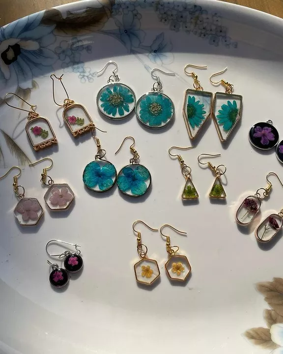 Resin Earring uploaded by CHISTIYAAGATE  on 6/7/2022
