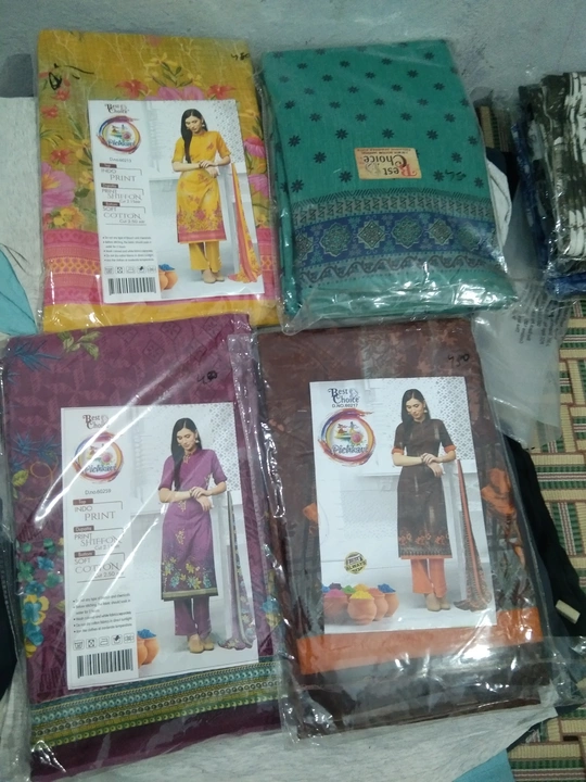 Lady suit with dupatta uploaded by business on 6/9/2022