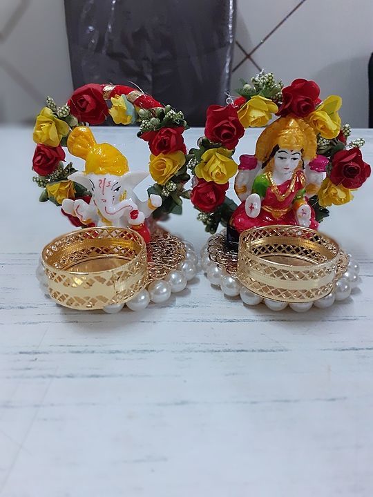 Ganesh n laxmi ji candle holder  uploaded by Kamakshee creation  on 11/1/2020