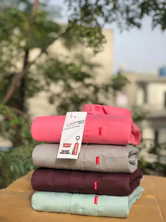 Post image ✨✨✨✨✨✨✨✨
✨ *BRAND LEVI’S *
✨ *AWESOME COLOURS PLAIN SHIRTS**100%SURPLUS QUALITY* ✨ *(Fine stuff)*
✨ *Size = M, L , XL , XXL*       (Regular fit) standers sizes 💯 guaranteed 
✨ *PREMIUM QUALITY 12@ *  
✨ *PRICE FOR 4 pcs *combo = 1149/- fix* 🤩🤩 Free shipping ✅*3xl also avl. 20 rs extra per pc* ✅✅
*Don’t compare with cheap quality*    
✨All stock available in single packing 🤩🔥🤝
✨Setwise also available.. ✨🤙✨✨✨✨✨✨✨✨