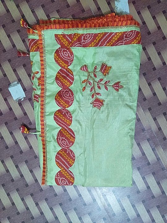 Dolla silk sarees with bandani boarder with patches uploaded by Renuka sarees center on 11/2/2020