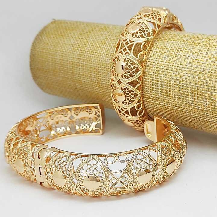 18 k gold plated Bangles will fit upto 2.8 900+ ship free uploaded by BURHANI JEWELLERY on 11/2/2020