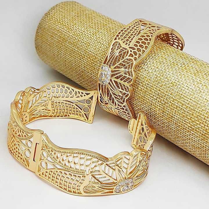 18 k gold plated Bangles will fit upto 2.8 900+ ship free uploaded by BURHANI JEWELLERY on 11/2/2020