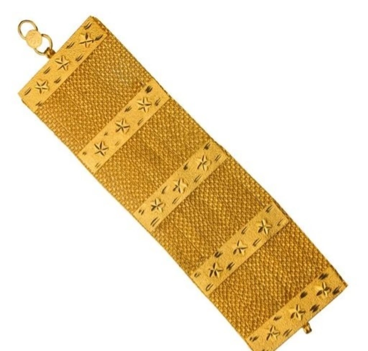 Post image I want 1-10 pieces of Stylish Men's Golden Brass Bracelet
Base Metal: Brass.